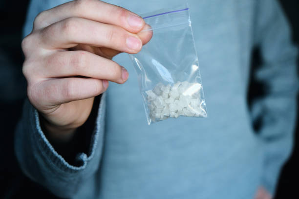 What Does Crystal Meth Look Like? DATOS